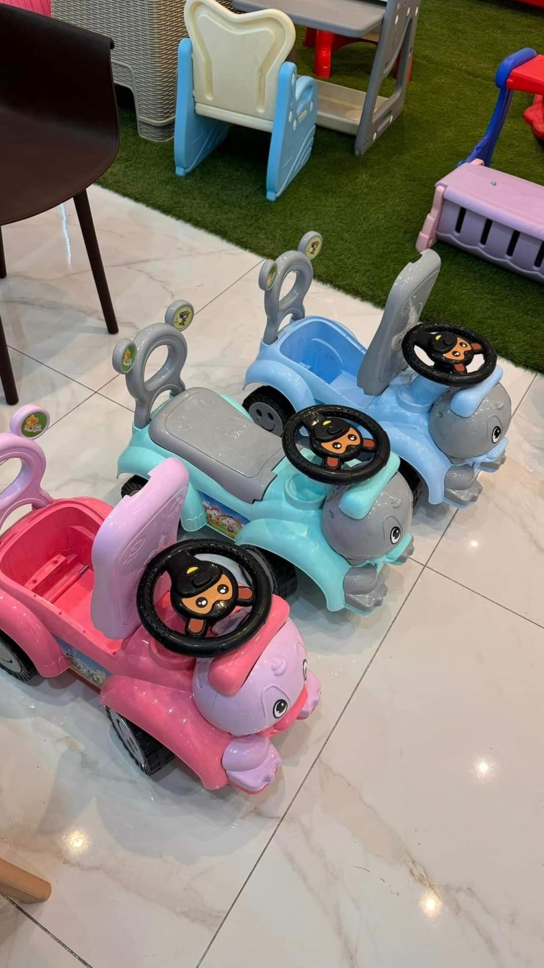 Voiture enfant  musical سيارة بوس بوس
